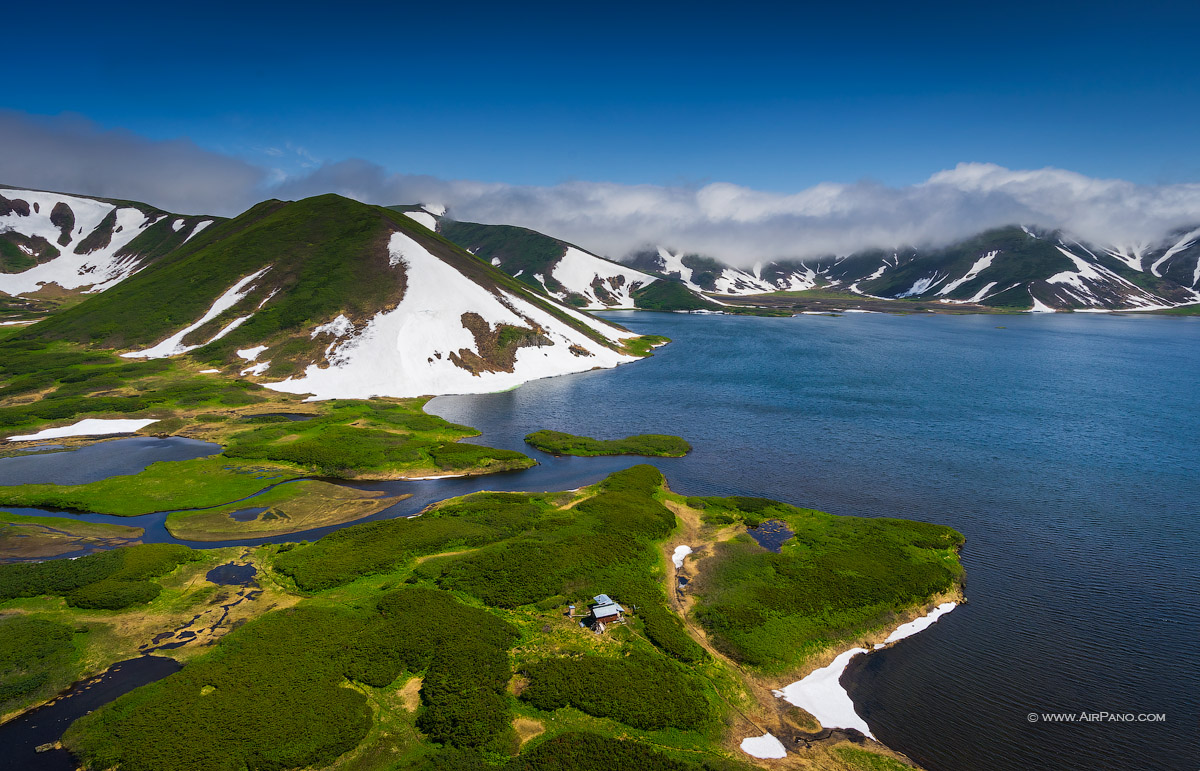 Kambalnoye Lake (Камбальное озеро)